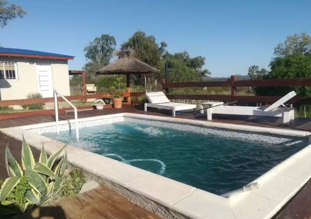 Captura de pantalla_24-2-2026_213739_hotelvip.com.ar