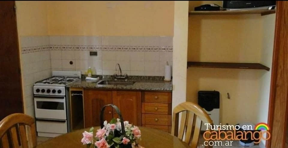 9 mesa cocina depto