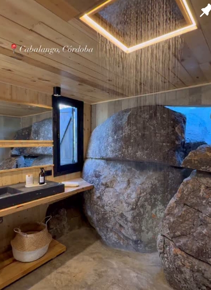 Captura de pantalla_25-2-2026_114649_www.instagram.com